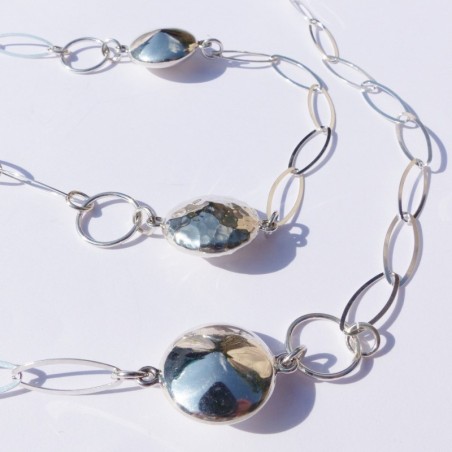 Collier sautoir boules lisses et martelées