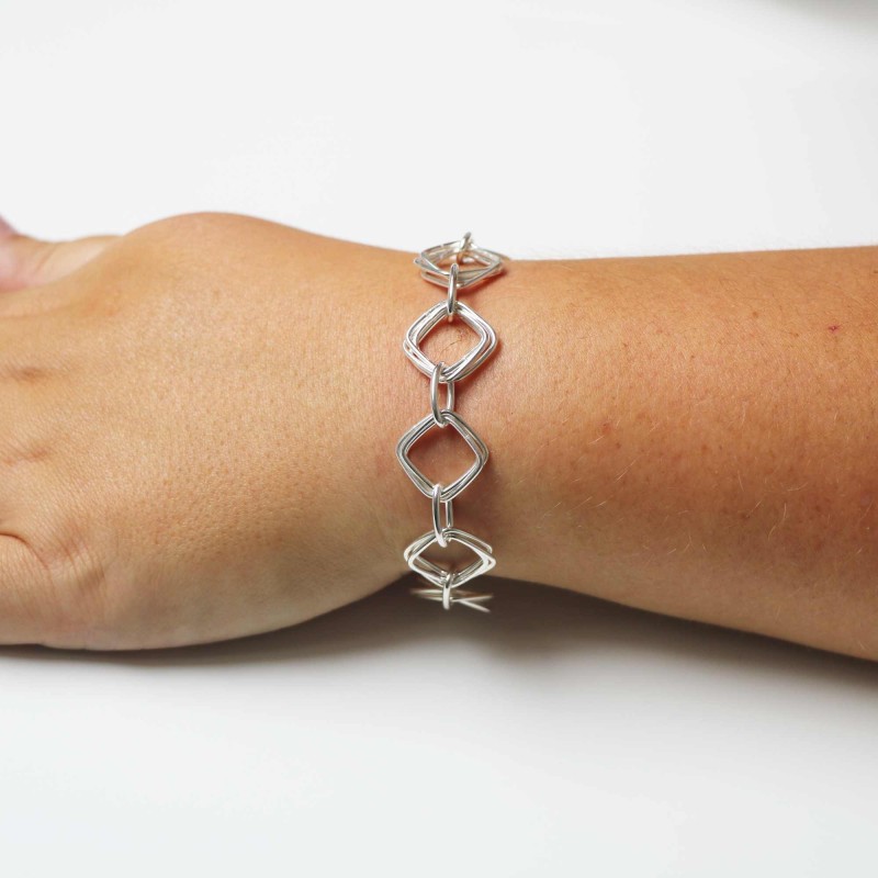 Lot De Bracelets En Argent Massif - Occasion - Détails à Voir Dans L'annonce